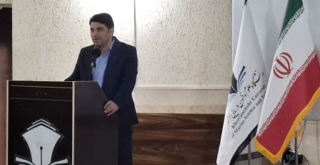 تجلیل از پژوهشگران و فناوران برتر دانشگاه علوم و فنون دریایی خرمشهر هم‌زمان با هفته پژوهش و فناوری