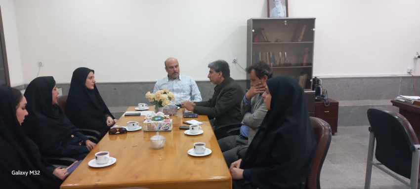 برگزاری نشست مشترک دانشگاه علوم و فنون دریایی خرمشهر و اداره بندر و دریانوردی خرمشهر