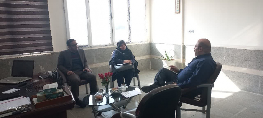 نشست معاون پژوهش و فناوری دانشگاه با حوزه پژوهش اداره آموزش و پرورش آبادان برگزار شد